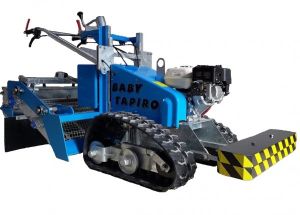 Fiorentini Baby Tapiro Sandreiniger: Kompakte Lösung für effiziente Strand- und Sandflächenreinigung