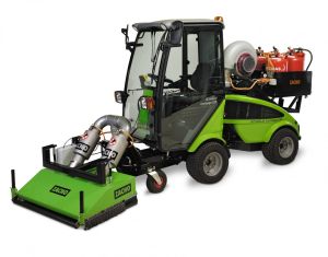 Zacho UKB 1000/1200/1400: Hochleistungs-Wildkrautbeseitiger für große Flächen und öffentliche Bereiche